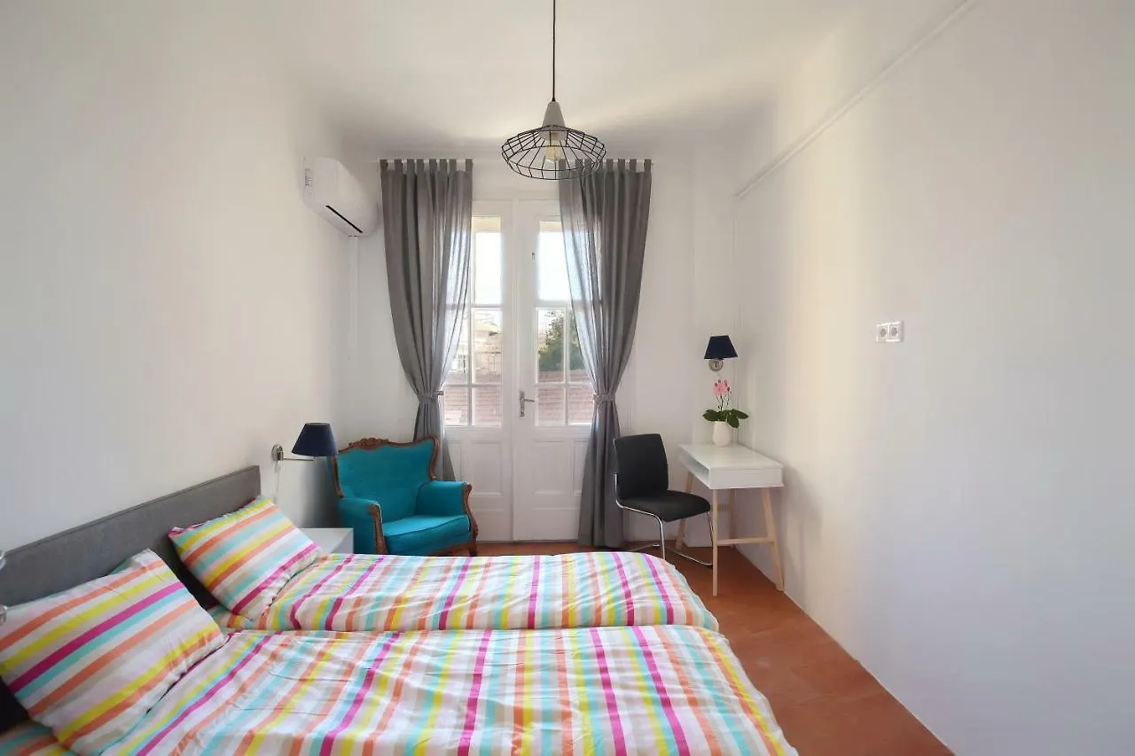 Hostel Musala Varna 0*,